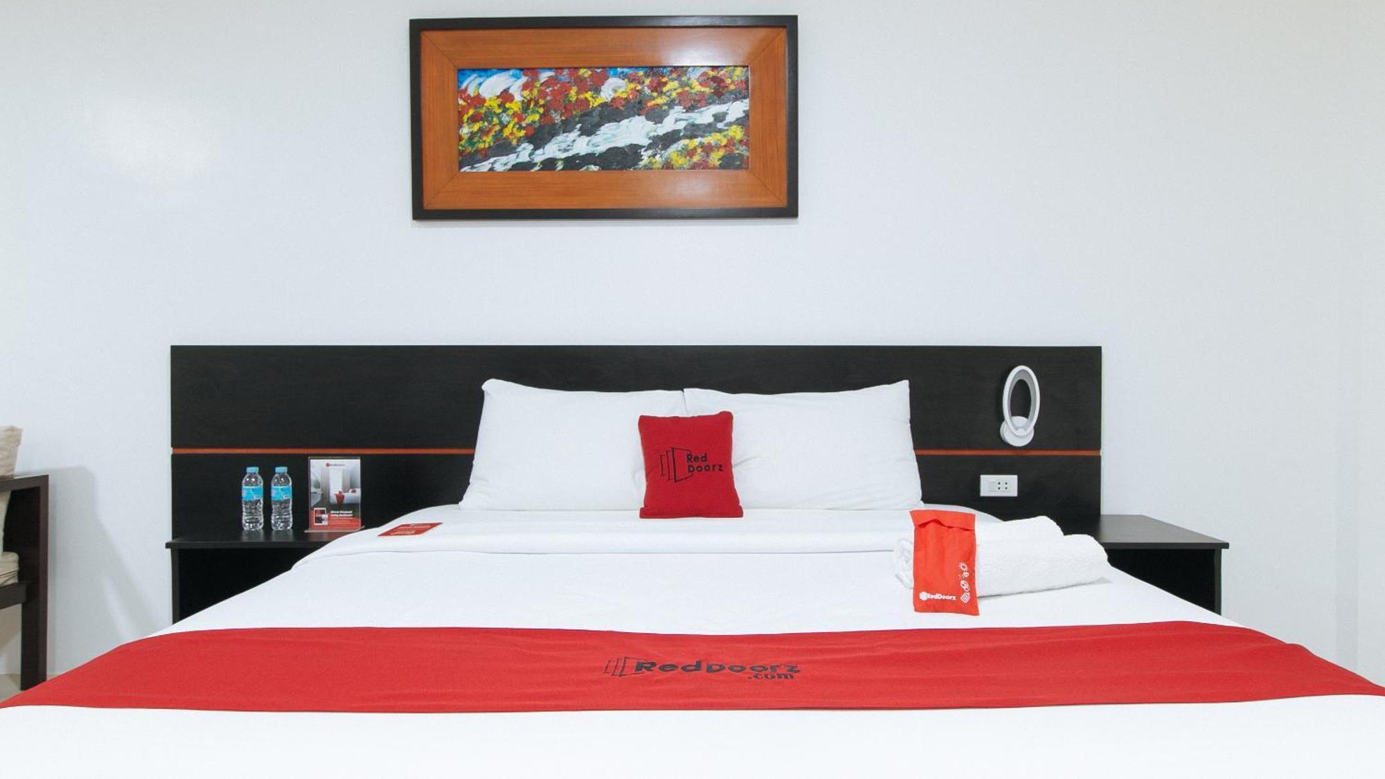 Reddoorz Plus At Evangelista Street Makati San Pedro Makati Eksteriør billede