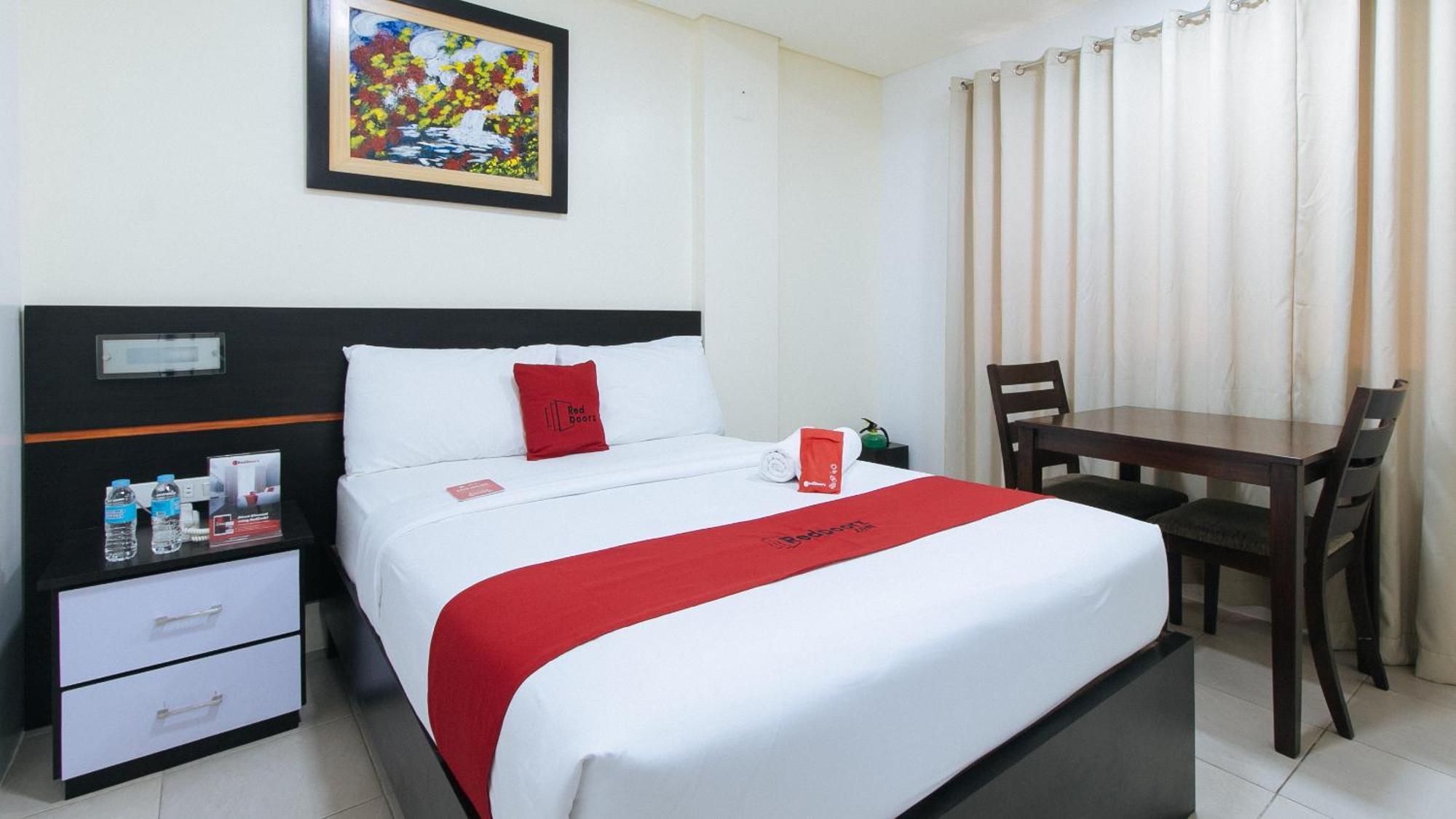 Reddoorz Plus At Evangelista Street Makati San Pedro Makati Eksteriør billede